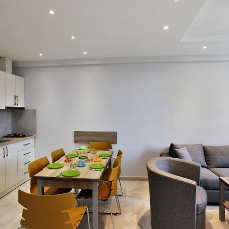Apartment In City Center Yerevan Luaran gambar